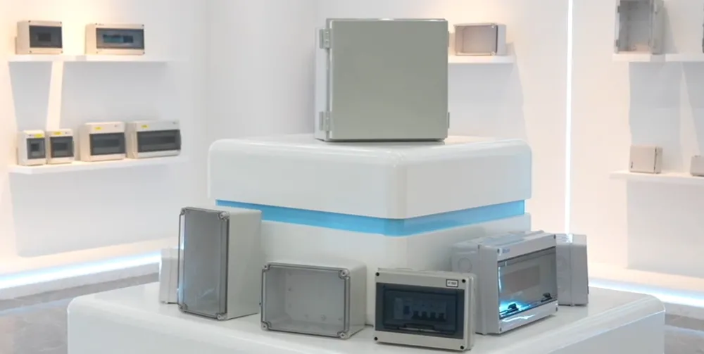 Советы по Использованию Коробок Распределения Пластика и Коробок Разделения ZCEBOX в Вибрирующих Средах